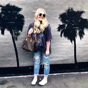 Meet your Posher, Sydney